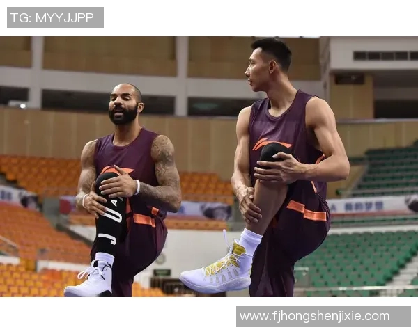 任骏飞领衔球队奋战新赛季展现无限潜力与拼搏精神的篮球之路