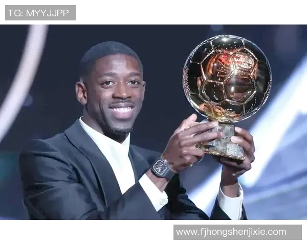 登贝莱在球场上的突破与成长之路解析,展现其独特风格与未来潜力 登贝莱在球场上的突破与成长之路解析,展现其独特风格与未来潜力