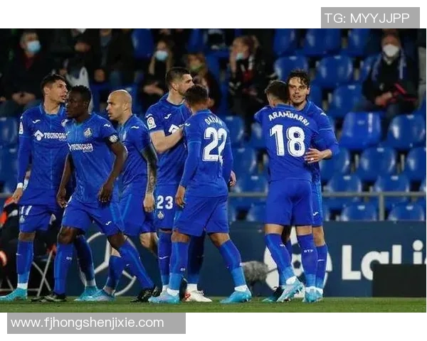 菜斯特城迎战曼联激战在即球迷期待精彩对决与历史交锋