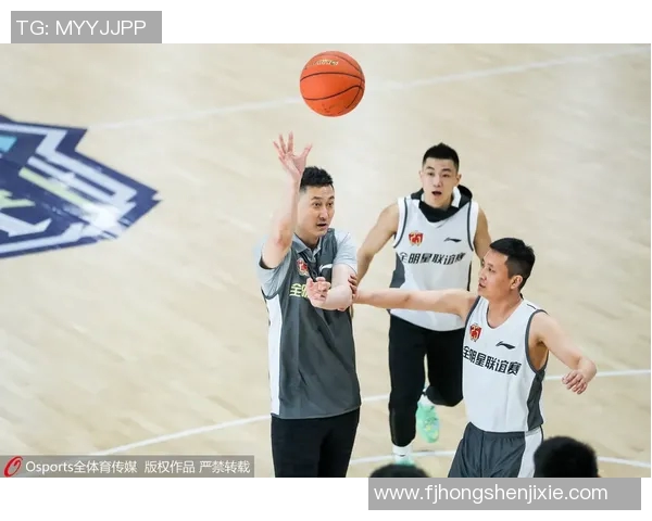 赵岩昊：从青涩新星到篮球场上的璀璨明星之路与成长故事