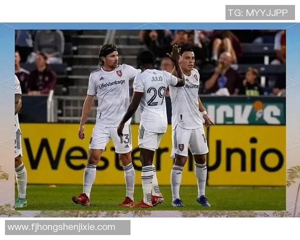 俄罗斯与巴西友谊赛精彩对决展现足球魅力与友谊精神